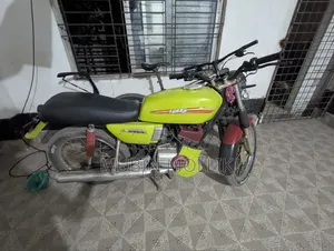 Yamaha 1996