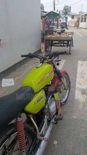 Yamaha 1996