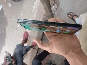 স্যামসাং গ্যালাক্সি এ১৭ ৫জি ২৫৬ জিবি ব্ল্যাক