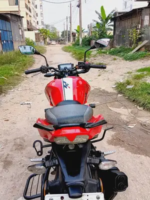 টিভিএস আপাচে ১৬০ ৪ভি ২০২৩ লাল