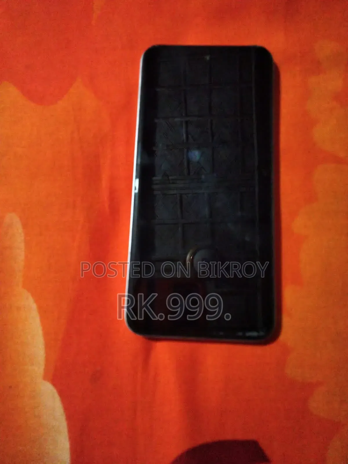 টেকনো স্পার্ক গো ১২৮ জিবি সাদা