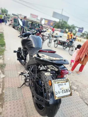 ইয়ামাহা এফজেডএস ভি৩ ২০২২ কালো