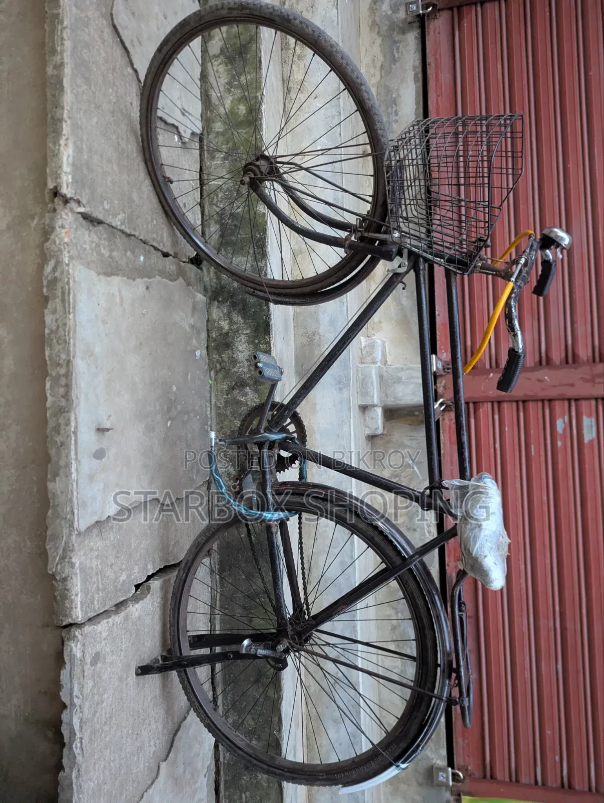 ফনিক্স ২৮ সাইজের একটি সাইকেল বিক্রি করা হবে