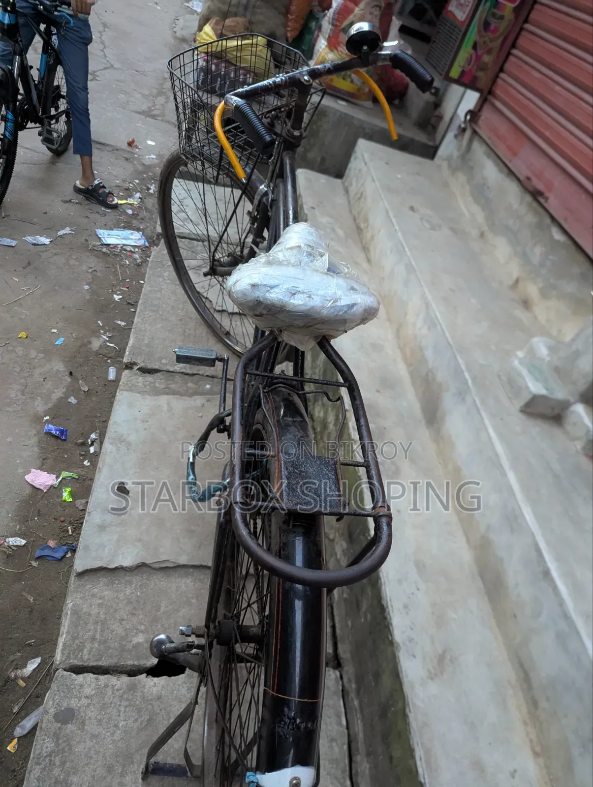 ফনিক্স ২৮ সাইজের একটি সাইকেল বিক্রি করা হবে