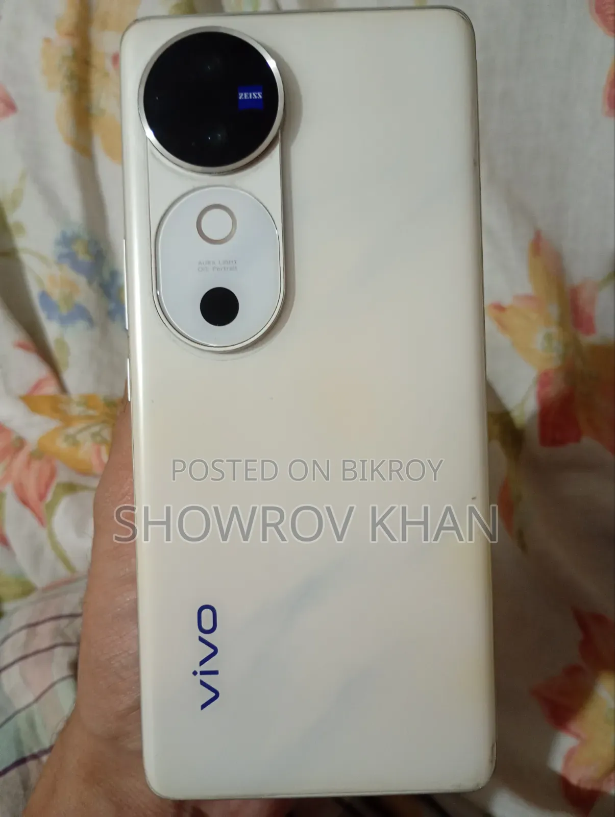 ভিভো ভি৪০ ২৫৬ জিবি সাদা