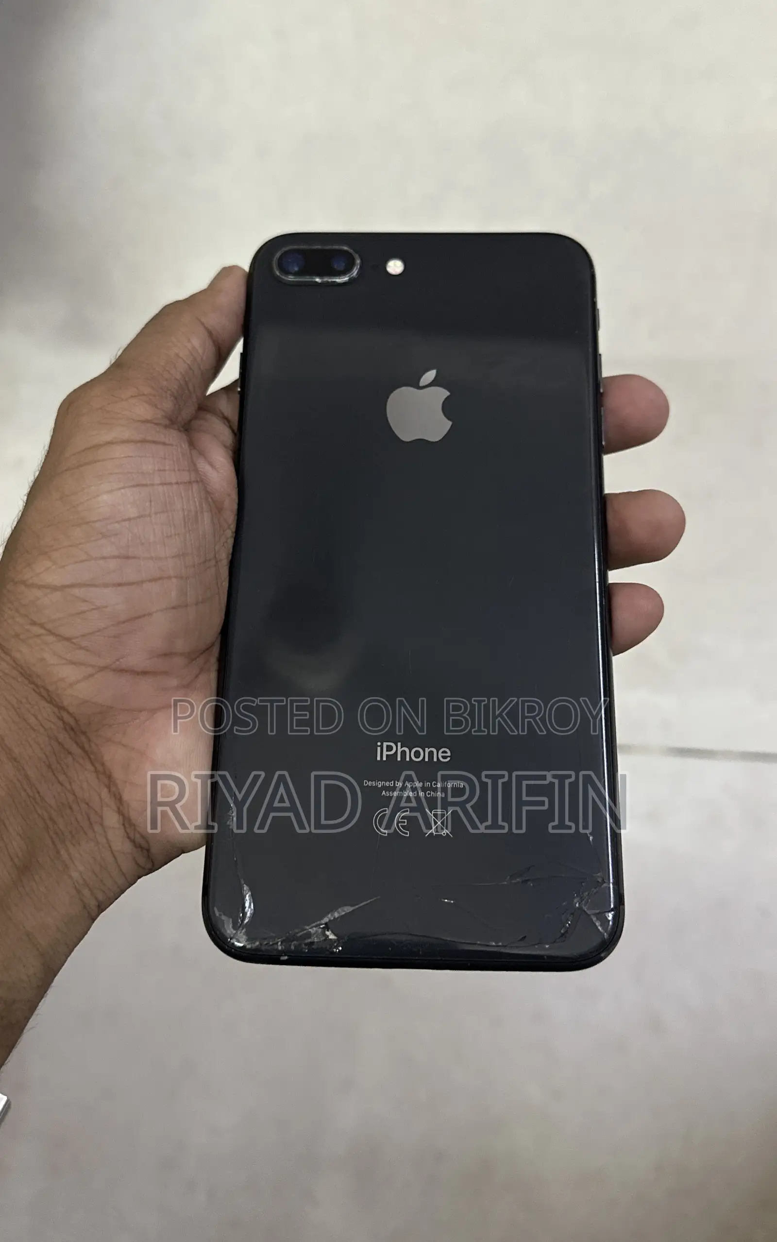 Apple iPhone 8 Plus 64 GB Black