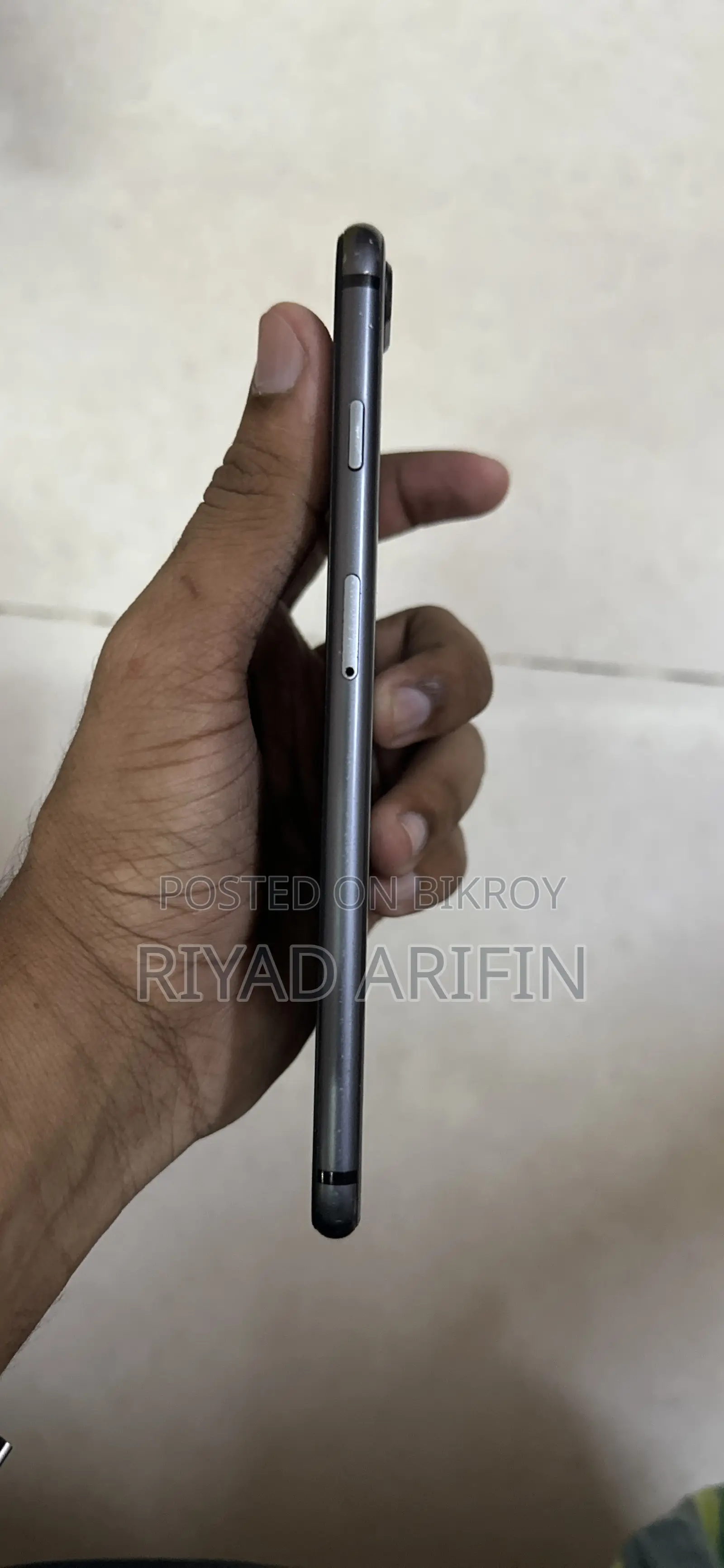 Apple iPhone 8 Plus 64 GB Black