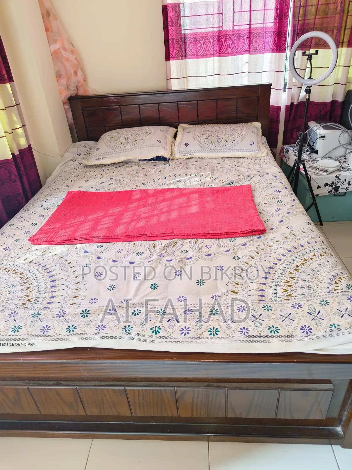 Bed for Sale. Bed Sell Hobe