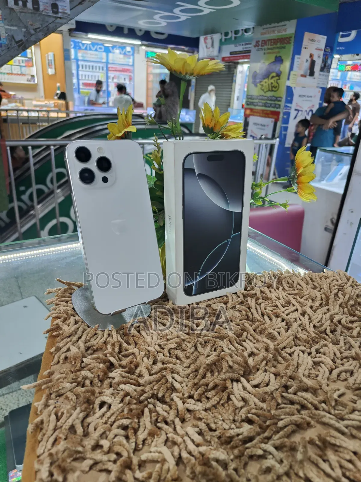 New Apple iPhone 16 Pro Max 256 GB Silver