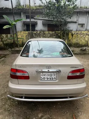 Toyota Corolla 2000 Pearl