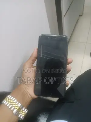 Apple iPhone 8 Plus 64 GB Black