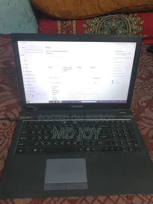 Laptop 4GB Intel Core i3 HDD+SSD 750GB