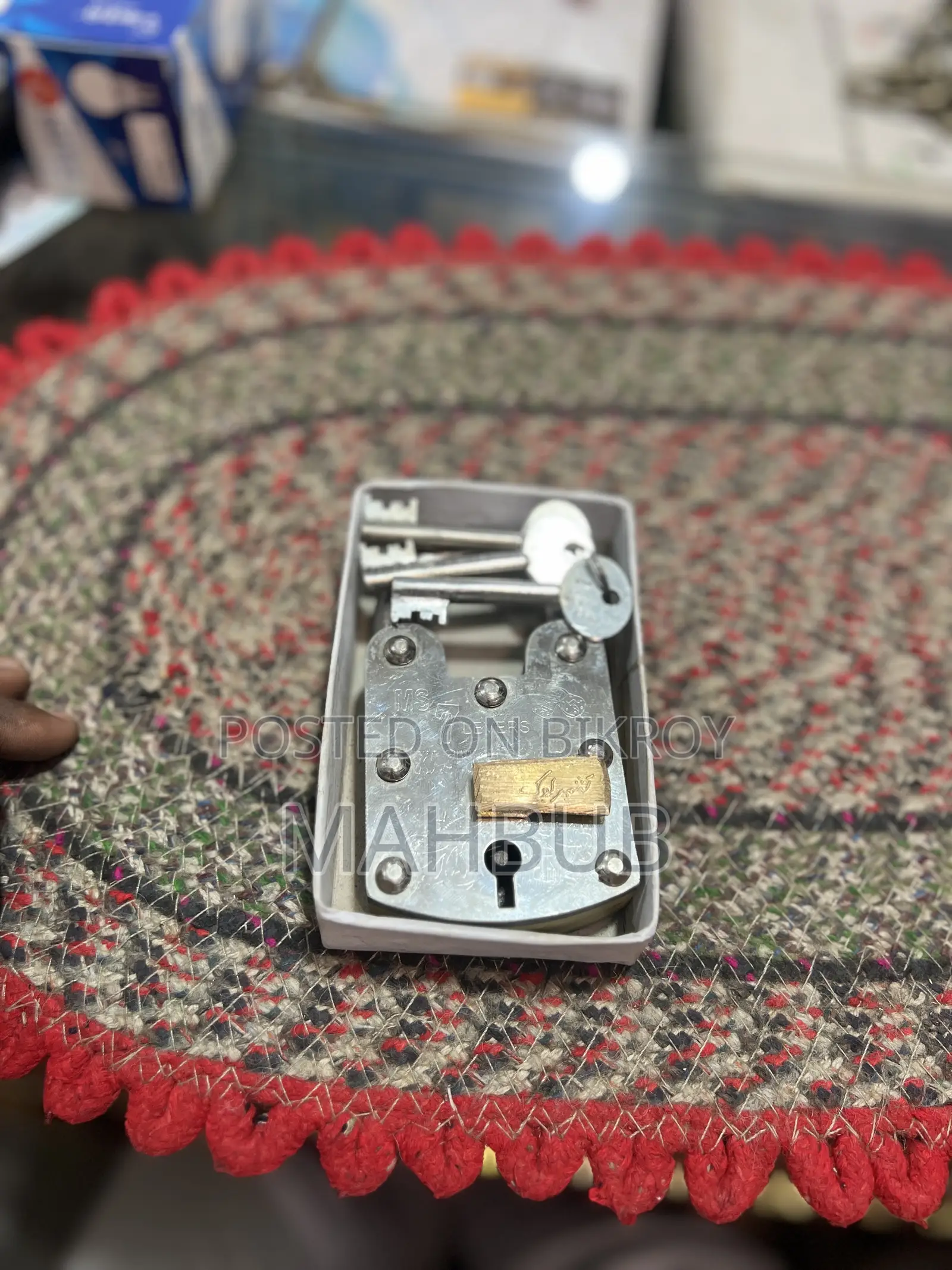 Heavy Lock