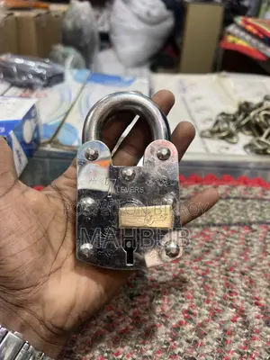 Heavy Lock
