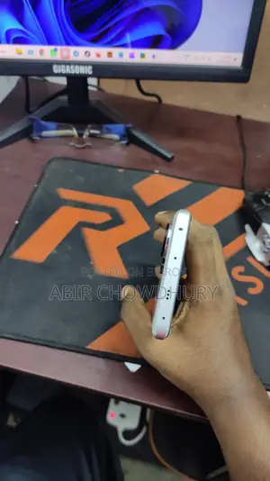 শাওমি রেডমি নোট ১৩ প্রো প্লাস ৫১২ জিবি হোয়াইট