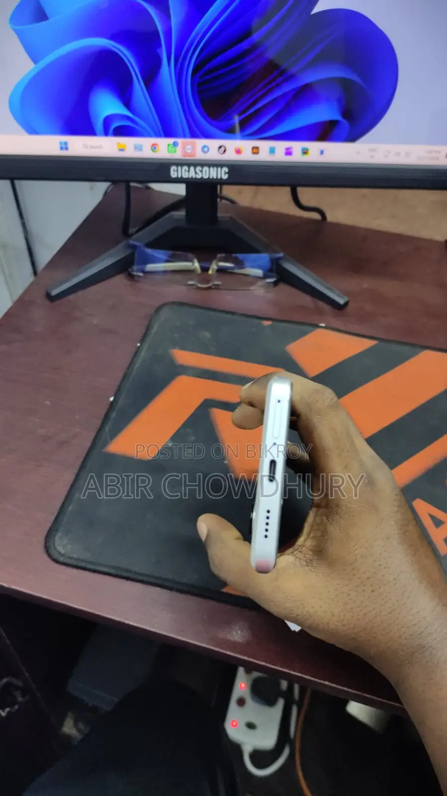 শাওমি রেডমি নোট ১৩ প্রো প্লাস ৫১২ জিবি হোয়াইট