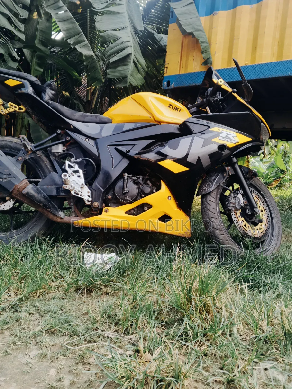 New Suzuki GSX-R150 2018 Yellow