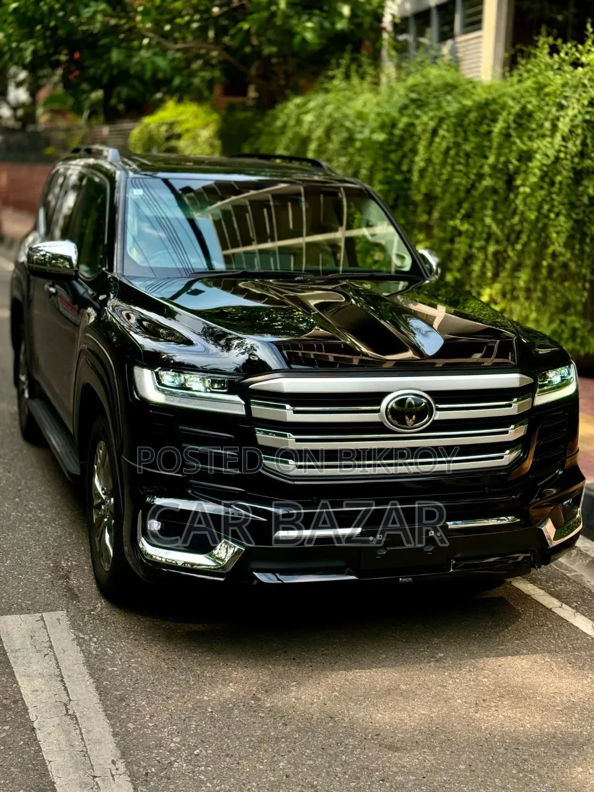 Toyota Land Cruiser LC300 2021 Black