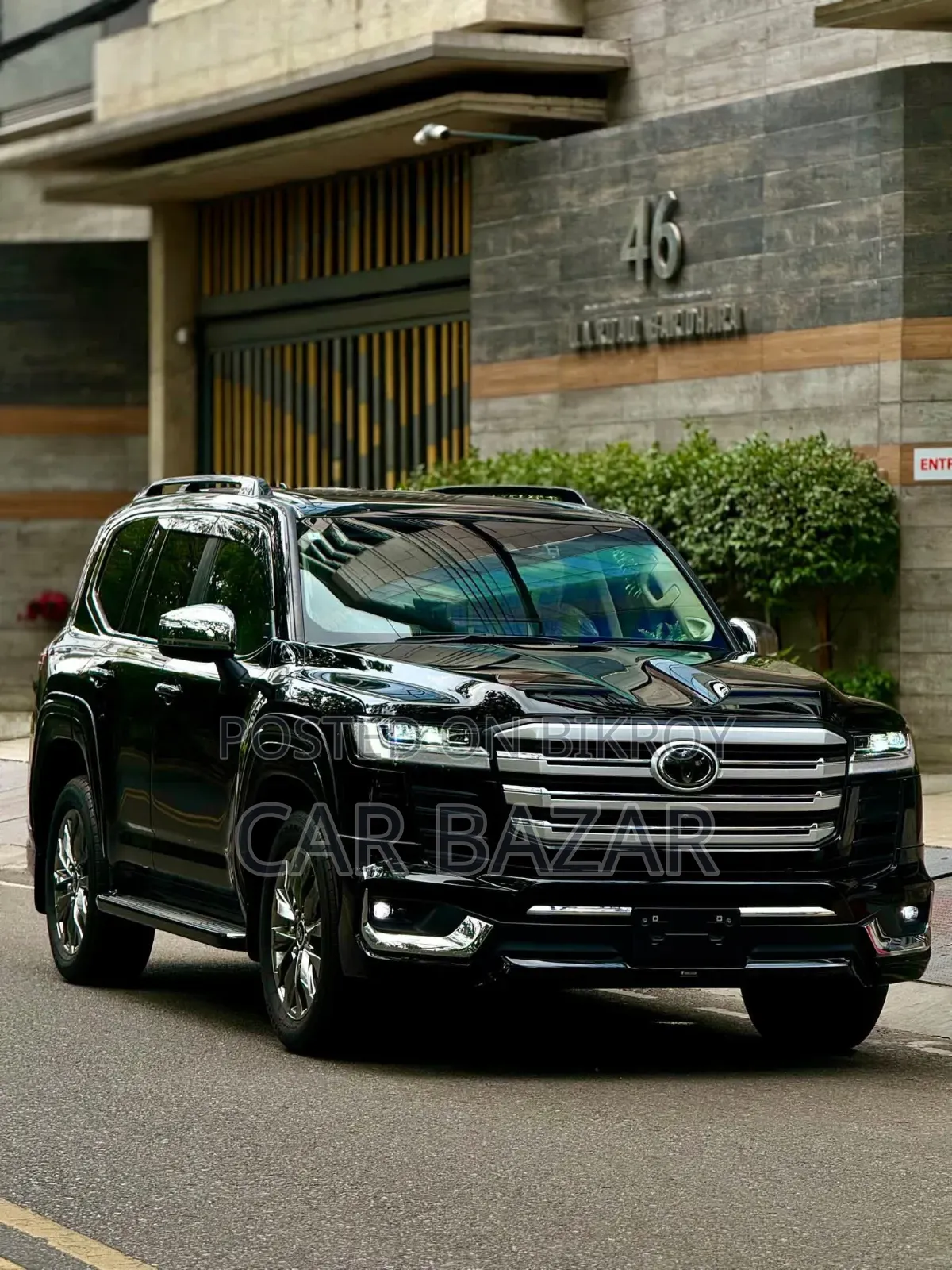 Toyota Land Cruiser LC300 2021 Black