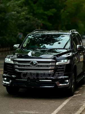 Toyota Land Cruiser LC300 2021 Black