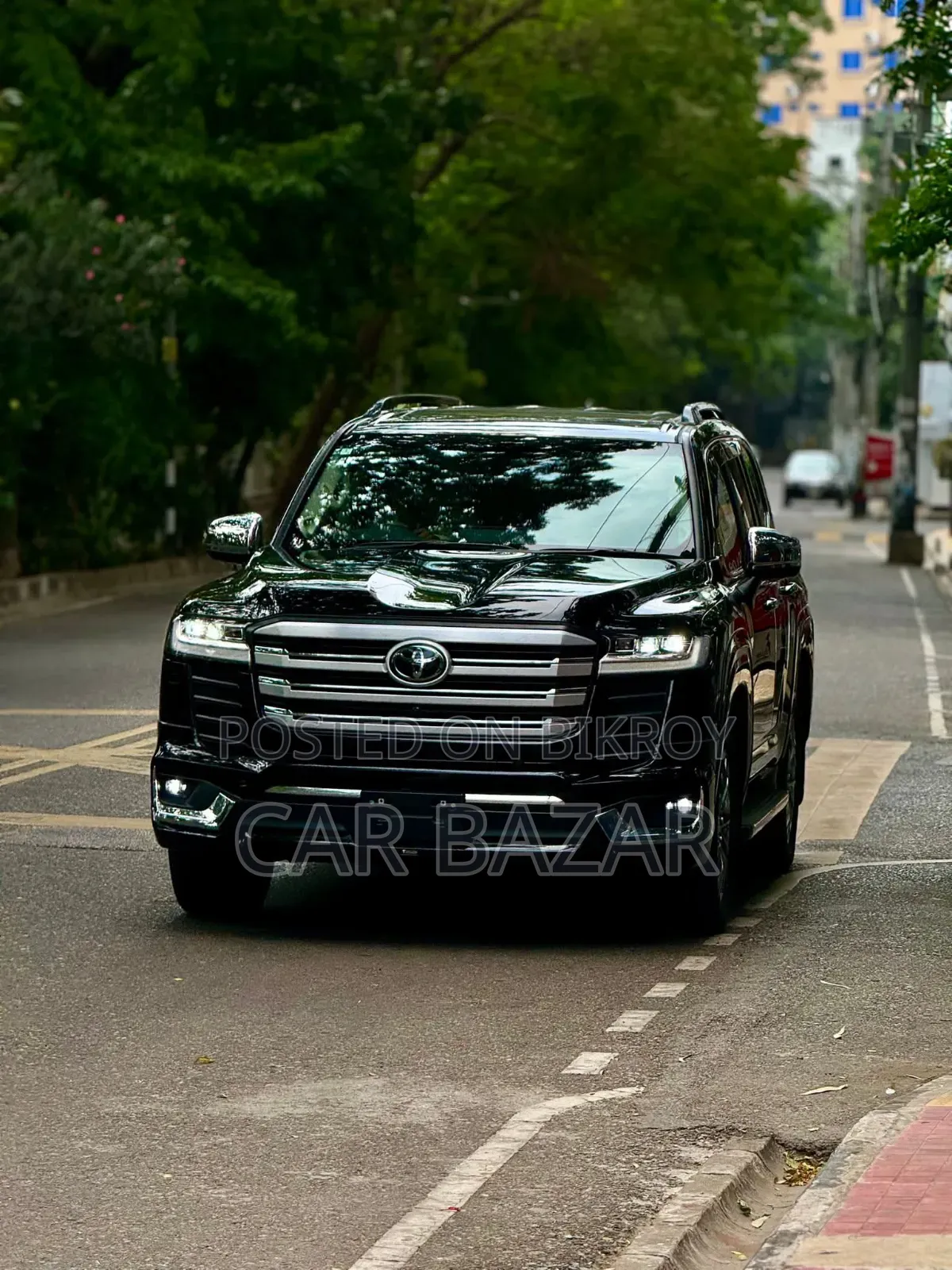 Toyota Land Cruiser LC300 2021 Black