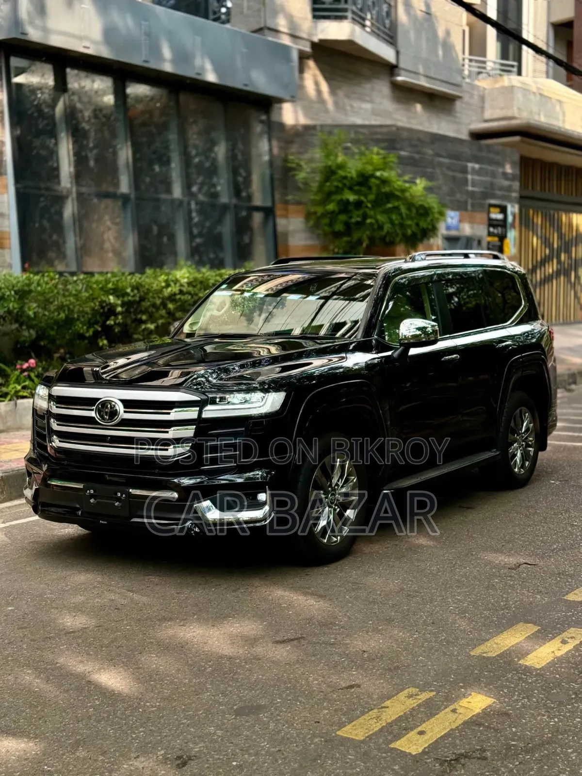 Toyota Land Cruiser LC300 2021 Black