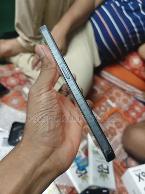 নাথিং ফোন ২৫৬ জিবি