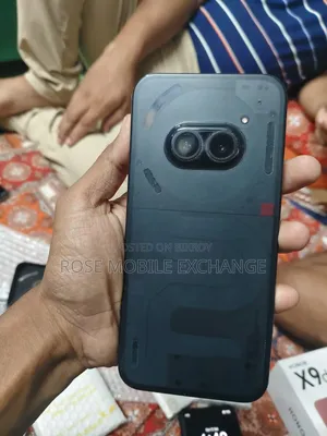 নাথিং ফোন ২৫৬ জিবি