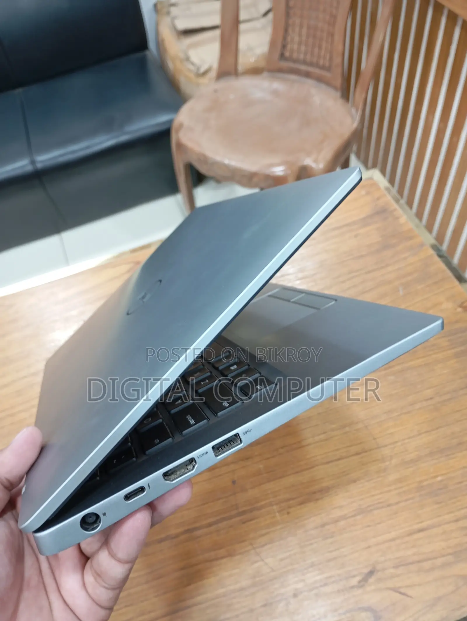 Laptop Dell Latitude 7400 8GB Intel Core i5 SSD 256GB