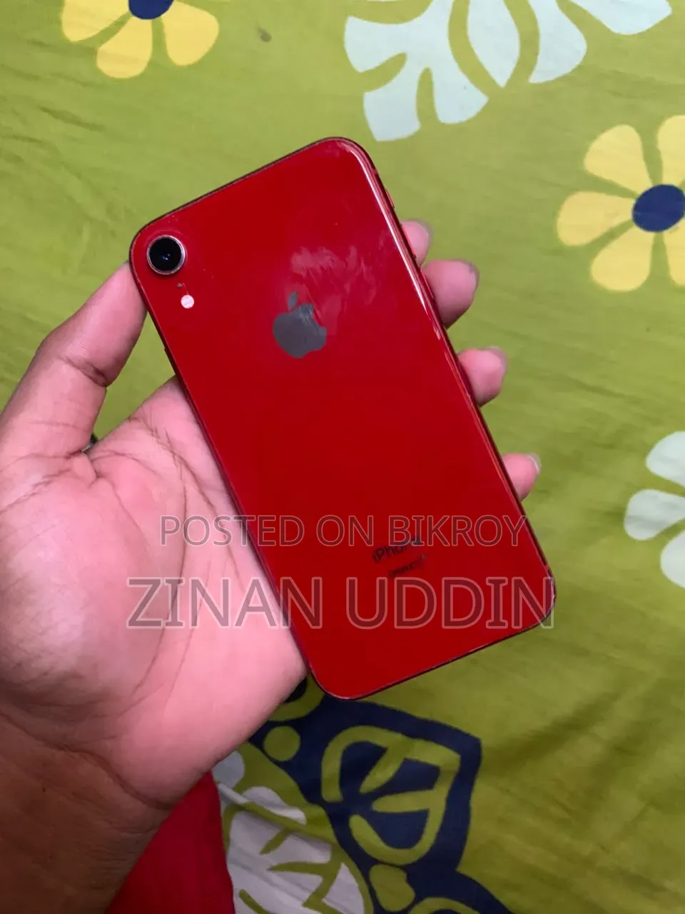 Apple iPhone XR 64 GB Red