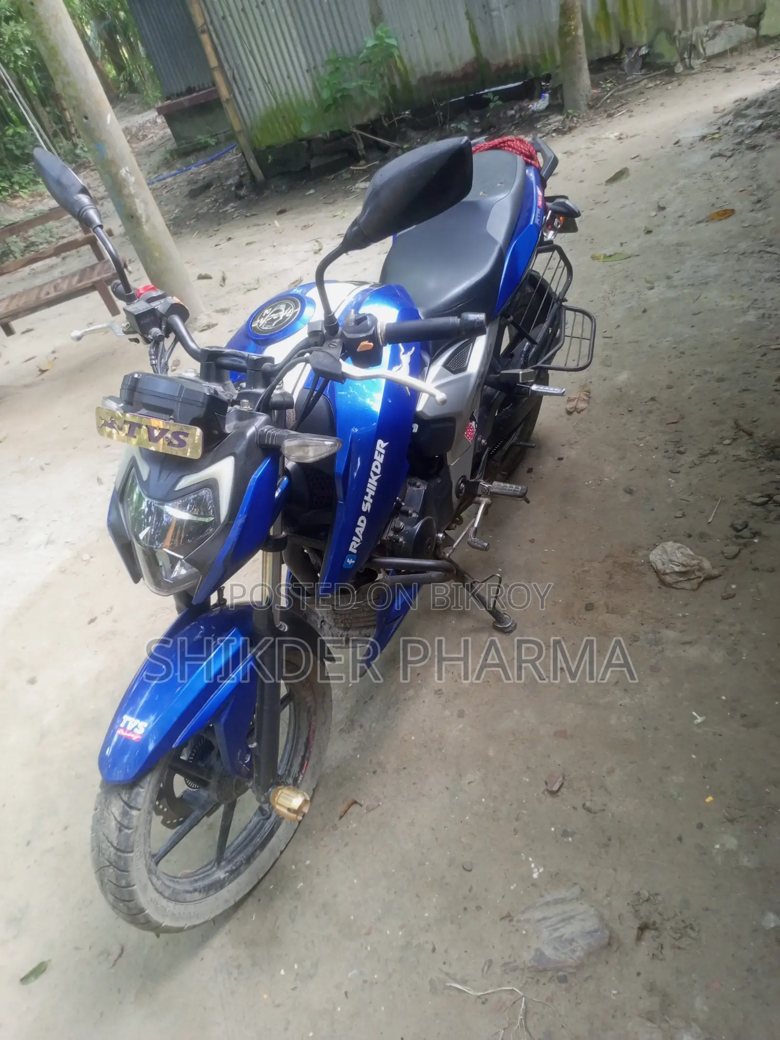 TVS Apache RTR 160 4V 2022 Blue