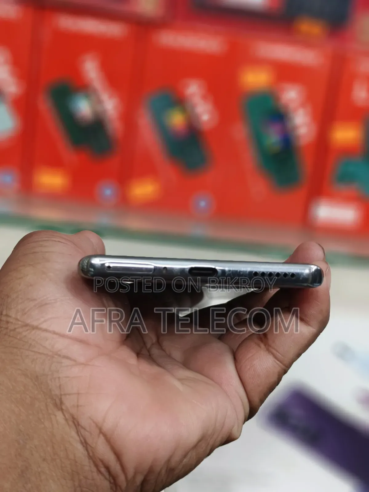 Tecno Spark 40 Pro 256 GB