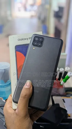 স্যামসাং গ্যালাক্সি এম১২ (ভারত) ১২৮ জিবি ব্ল্যাক
