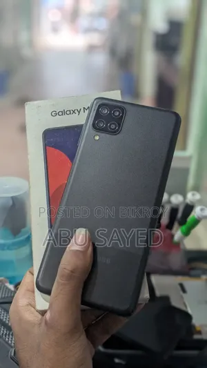 স্যামসাং গ্যালাক্সি এম১২ (ভারত) ১২৮ জিবি ব্ল্যাক