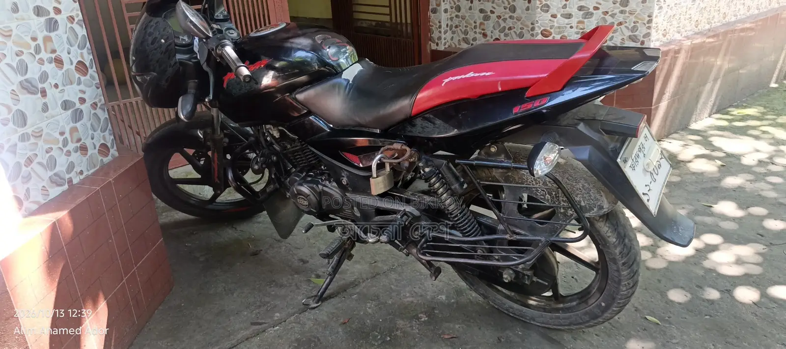 মোটরসাইকেল ২০২০ কালো