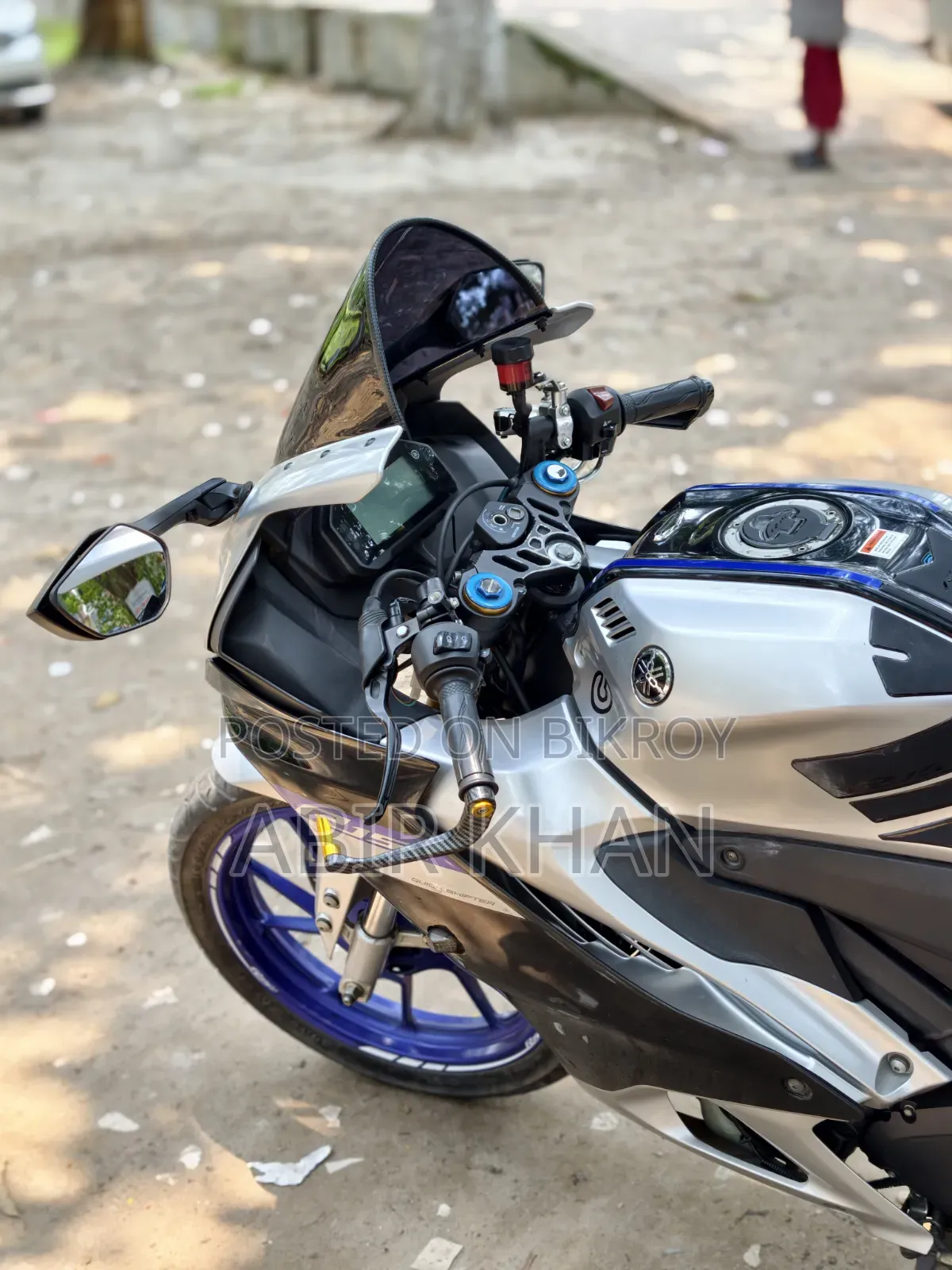 Yamaha R15M 2022 Silver