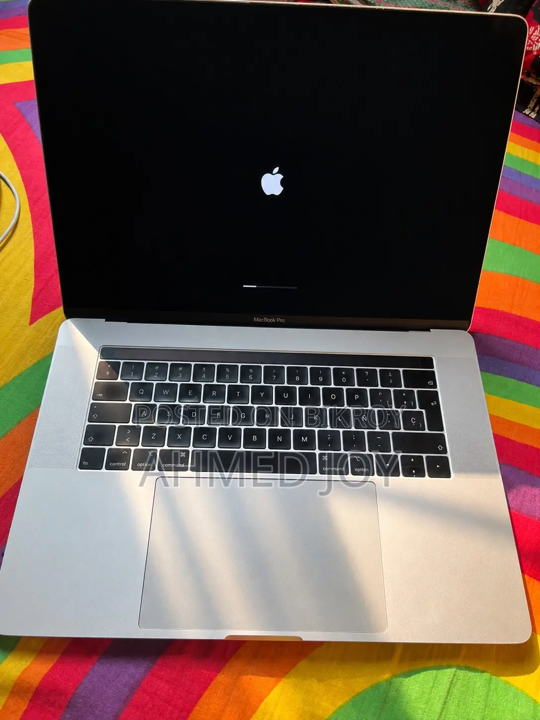 Laptop Apple MacBook Pro 2018 16GB Intel Core i7 HDD+SSD 500GB
