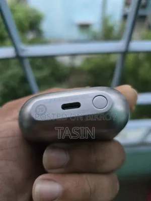 স্যামসাং বাডস ৩ প্রো