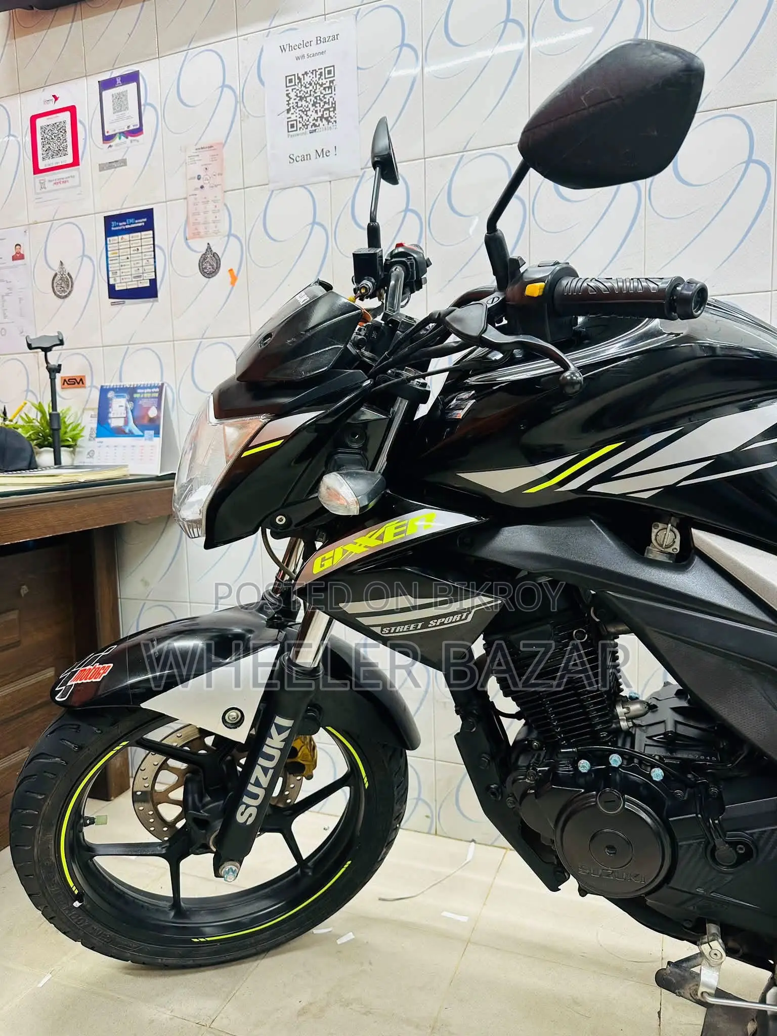 Suzuki Gixxer 2025 Black