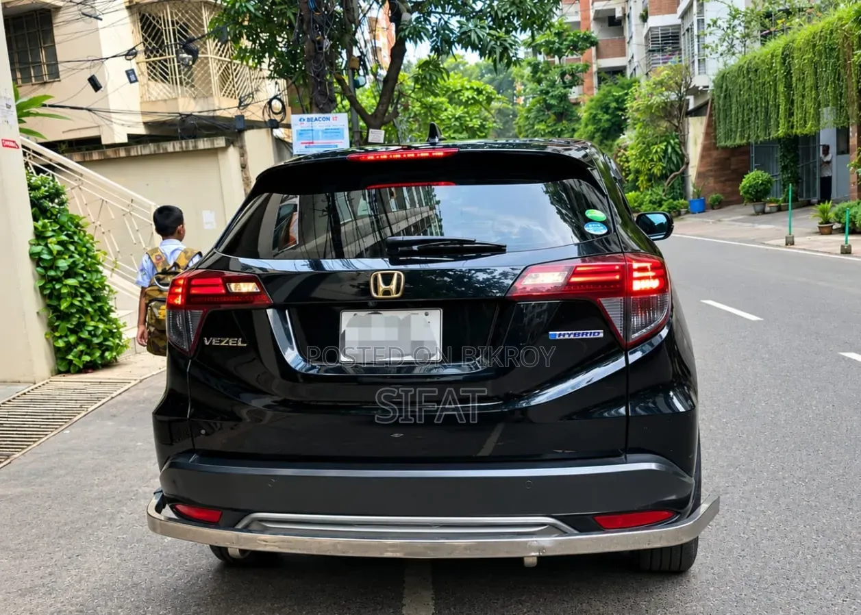 Honda Vezel 2016 Black