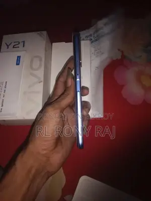 Vivo Y21 64 GB Blue