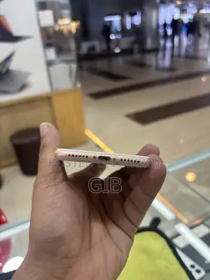 Apple iPhone 8 64 GB Gold