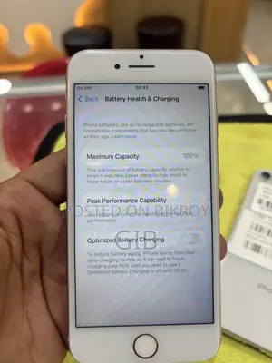 Apple iPhone 8 64 GB Gold