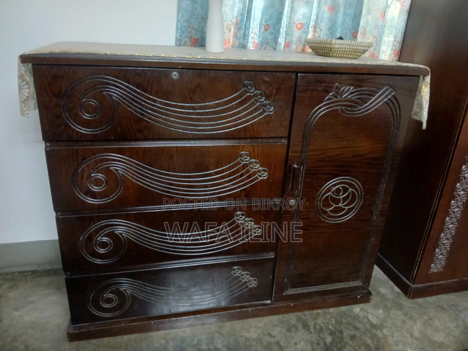 Wardrobe and Dressing Table
