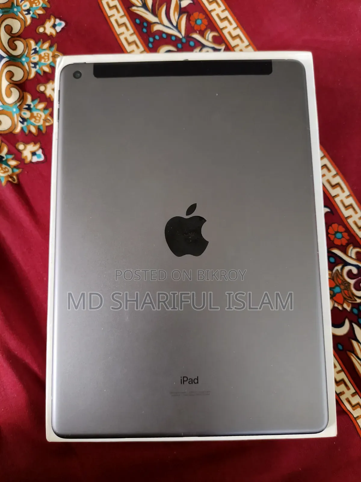 Apple iPad 9.7 32 GB Black
