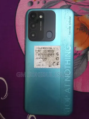 Tecno Spark 8C 64 GB Blue
