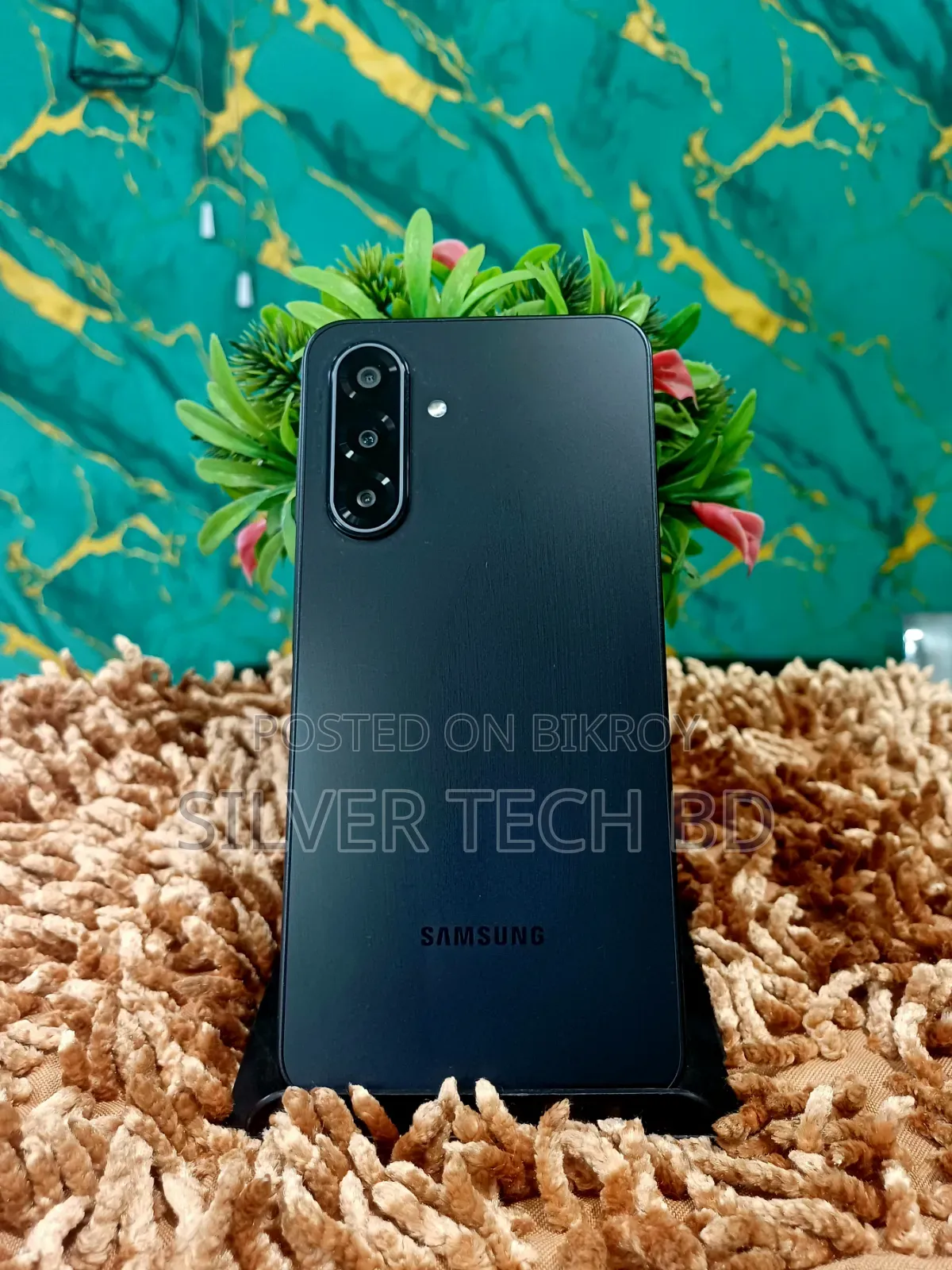 স্যামসাং গ্যালাক্সি এ১৭ ৫জি ১২৮ জিবি কালো