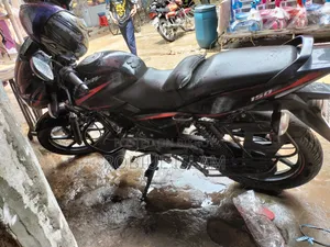 বাজাজ পালসার ১৫০ ২০১৮ কালো