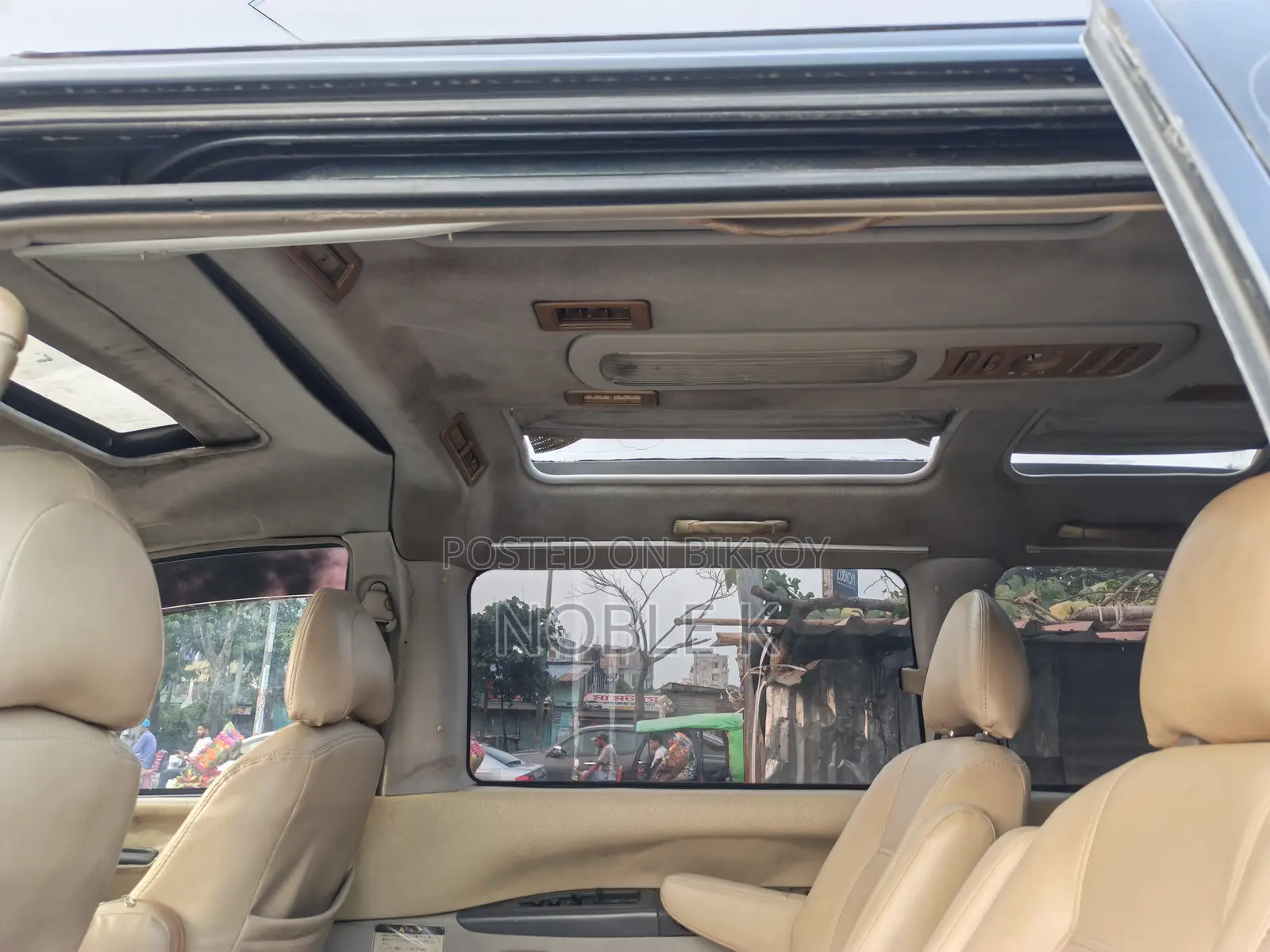 Mitsubishi Delica 1995 Blue