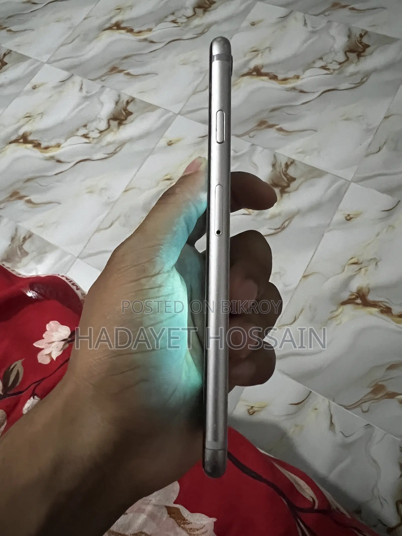 Apple iPhone 6s 64 GB Gold